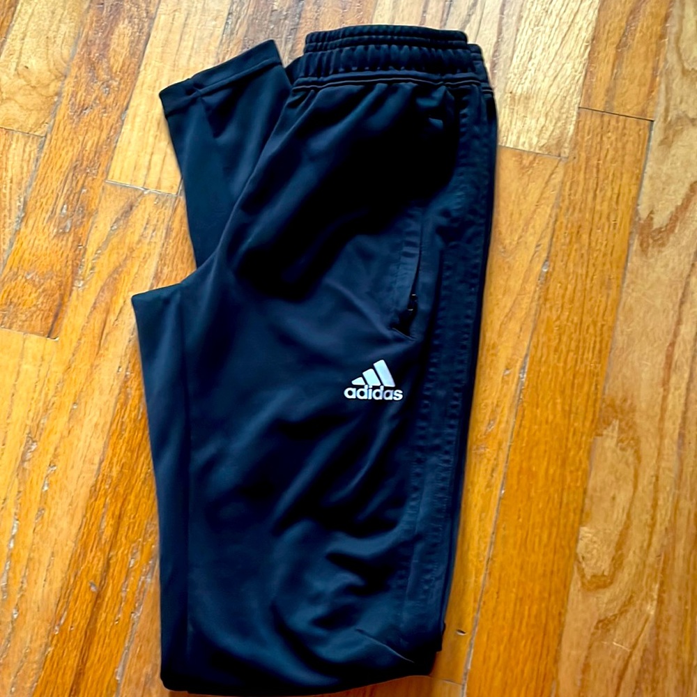 Woman’s Adidas joggers